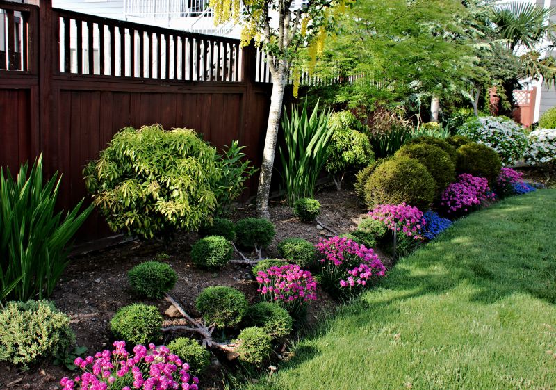 Flower Bed Maintenance in Ventura County, CA